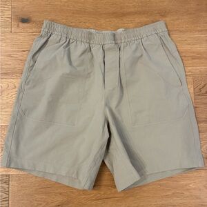 lululemon athletica Men's Bowline Shorts 8” Stretch Cotton VersaTwill Mojave Tan